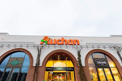 Auchan Șoseaua Bucium 34 E