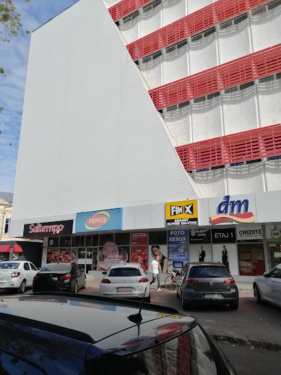 Carrefour Market Strada Mihai Eminescu nr.90