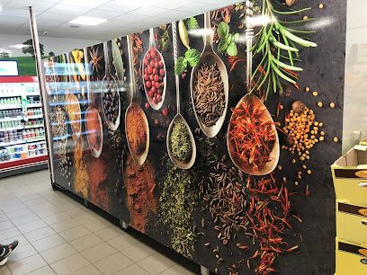Intermarket București S.R.L. in interiorul pietei!