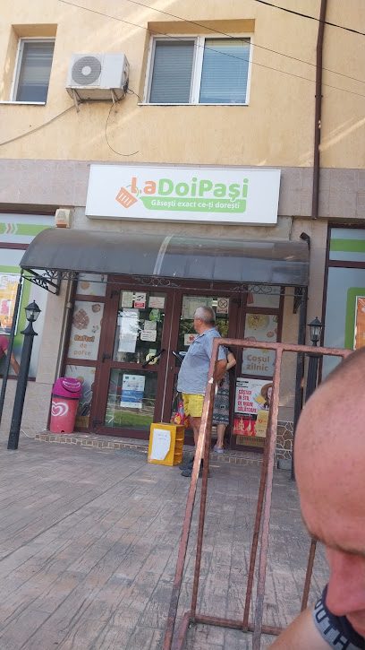 La doi paşi Str. 1 Decembrie Nr. 33