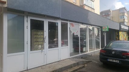 La doi paşi Strada Victoriei D7