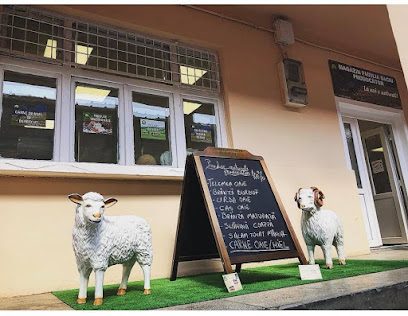 Magazin Familia Baciu Strada Cuza Vodă nr. 89