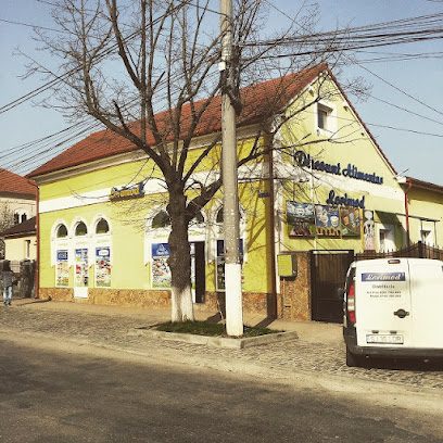 Magazinul Lorimod Piaţa 1 Mai 11