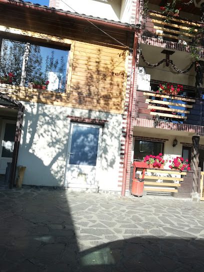 Market Axenia Săcel 437290